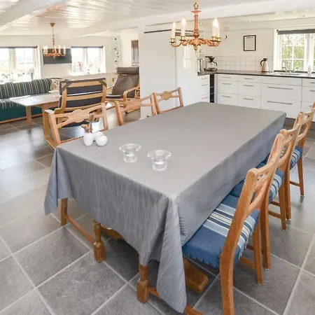 Two Bedroom Holiday In Sydals *