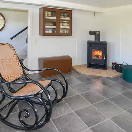 Сasa de vacaciones Two Bedroom Holiday In Sydals *