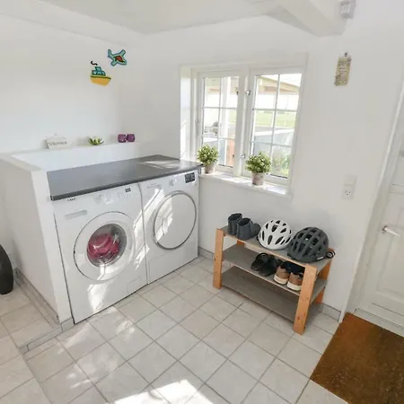 Сasa de vacaciones Two Bedroom Holiday In Sydals *